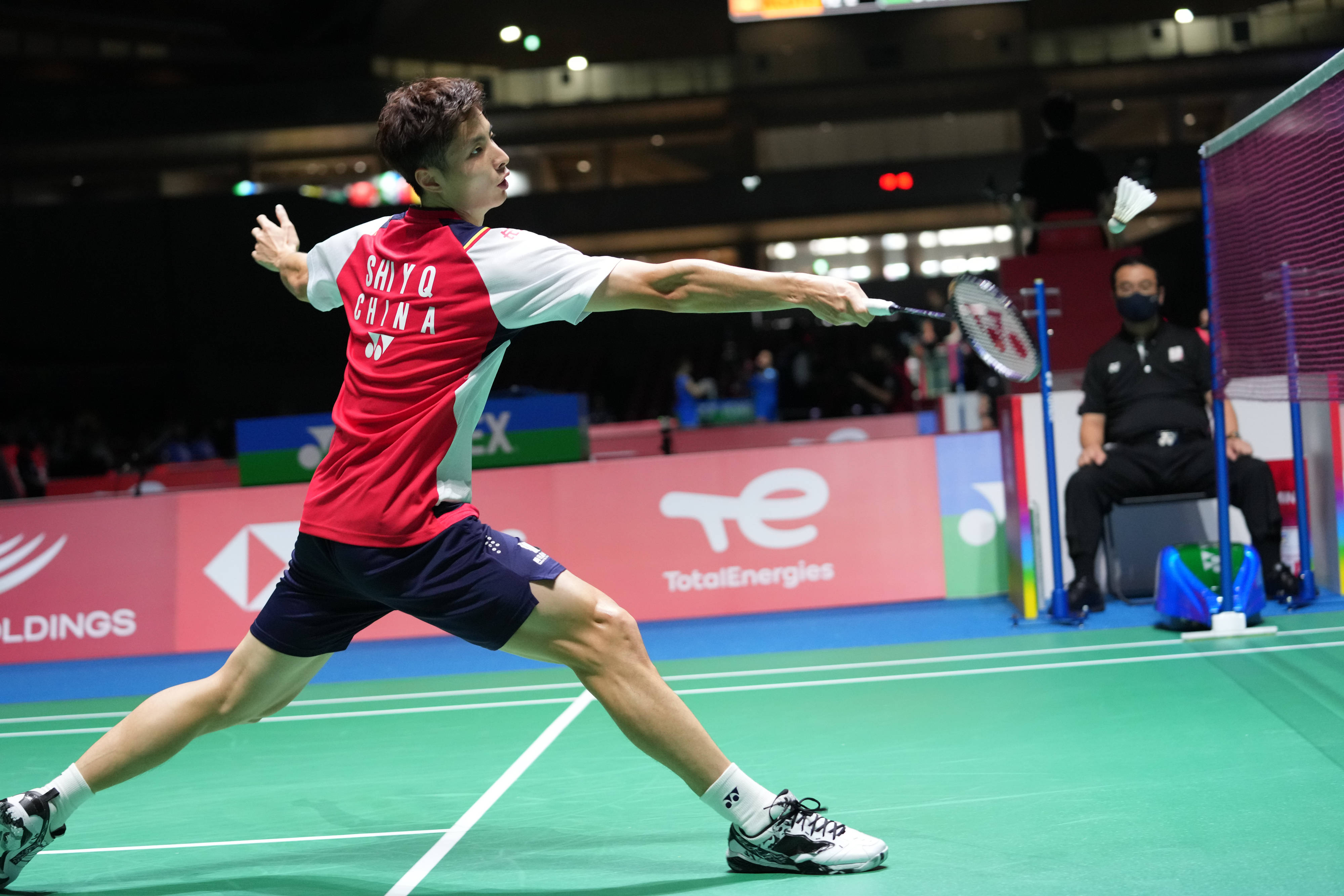 但他们通过 但他们通过